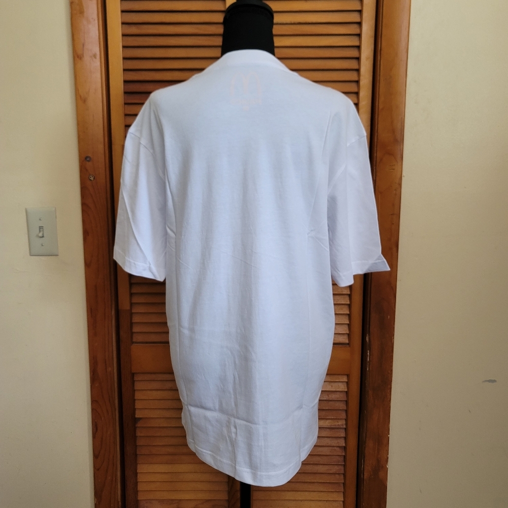 NWT Palace x McDonald's Sign Skateboard White T-shirt Size Large - Picture 4 of 6
